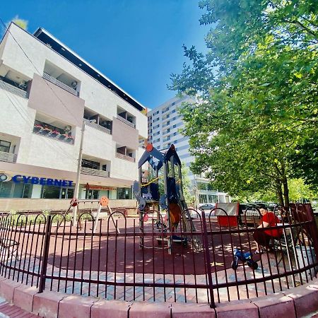 New City Studios With Balcony Bucureşti Eksteriør bilde